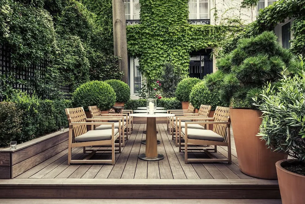 Le Belgrand Hotel Paris Champs Elysees, Tapestry By Hilton