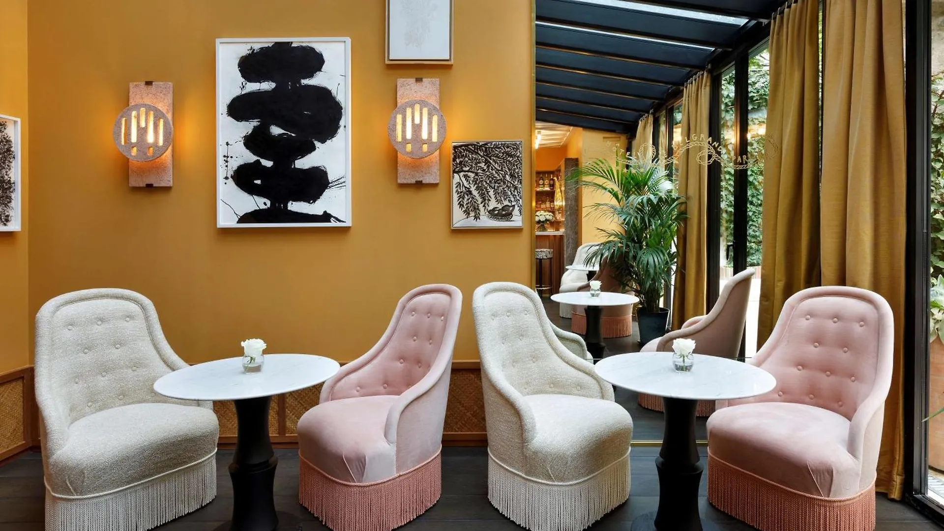 Le Belgrand Hotel Paris Champs Elysees, Tapestry By Hilton
